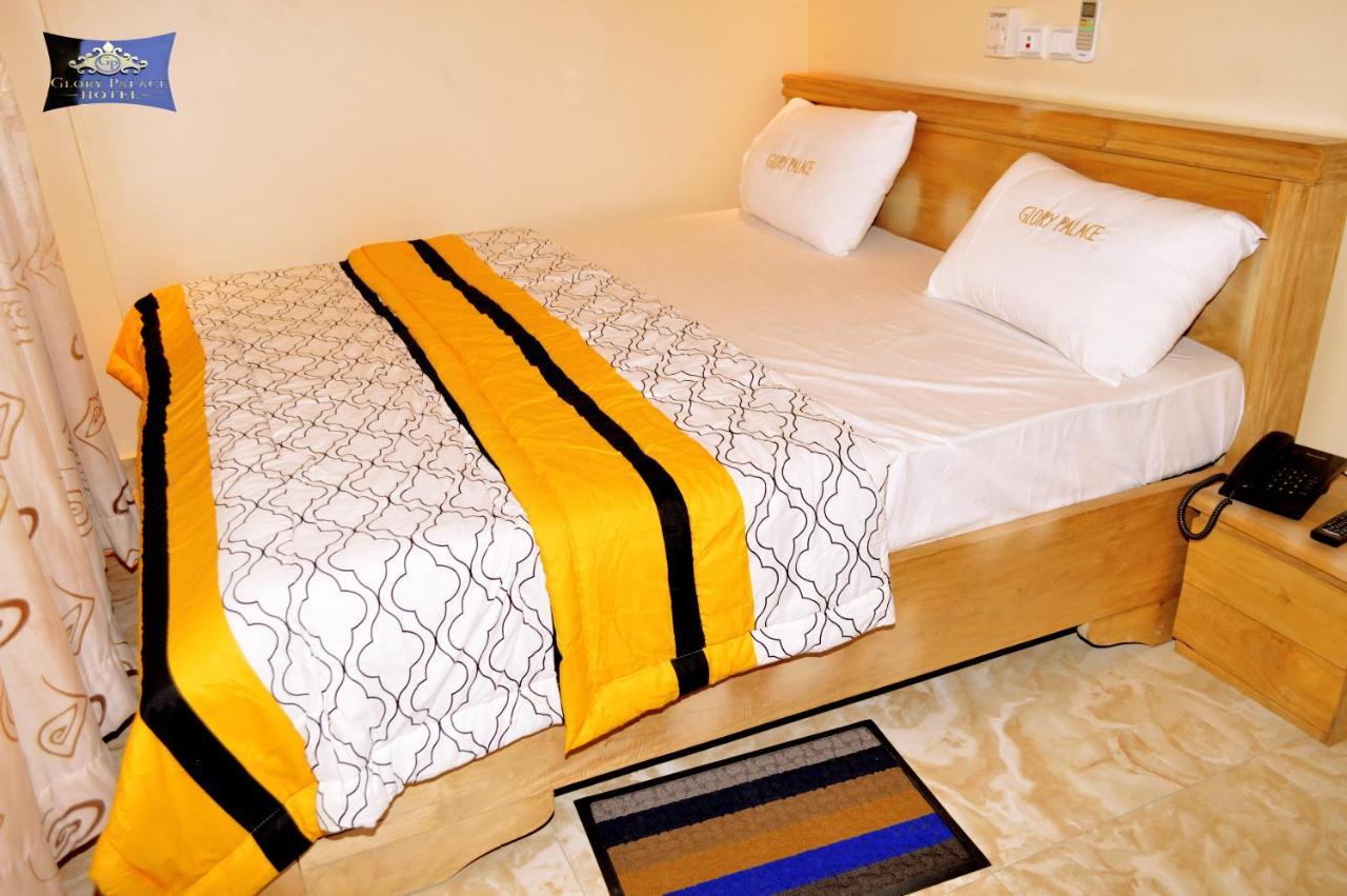 Glory Palace Hotel Cotonou Eksteriør billede