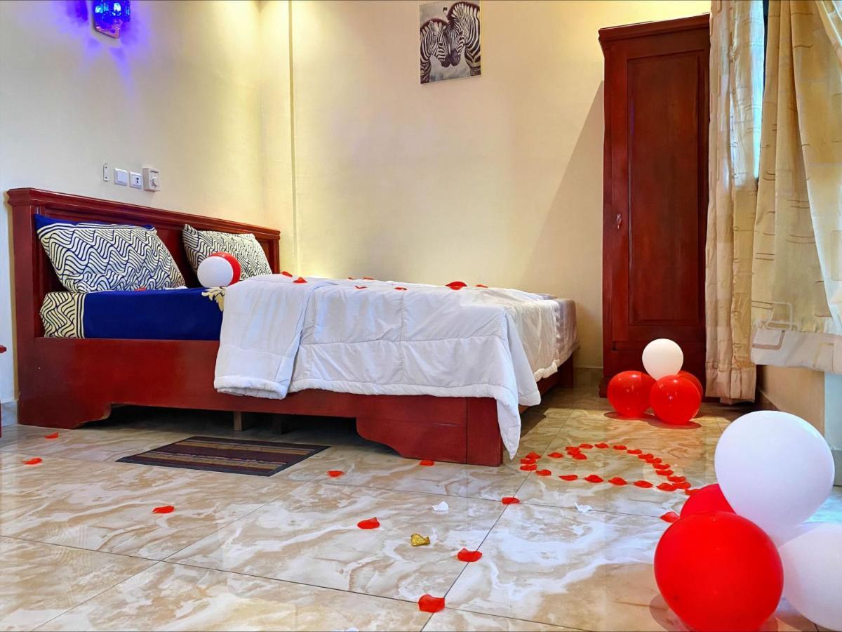 Glory Palace Hotel Cotonou Eksteriør billede